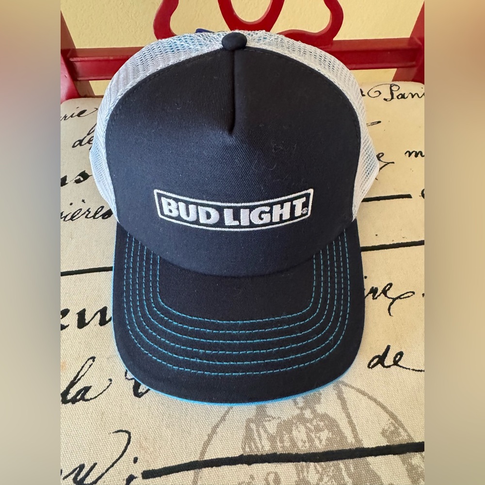 Bud Light Trucker Hat Cap Adjustable NWT